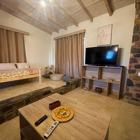 Kenny'S Villa マスティハリ エクステリア 写真