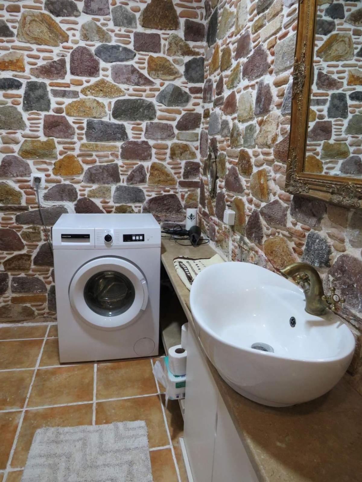 Kenny'S Villa マスティハリ エクステリア 写真